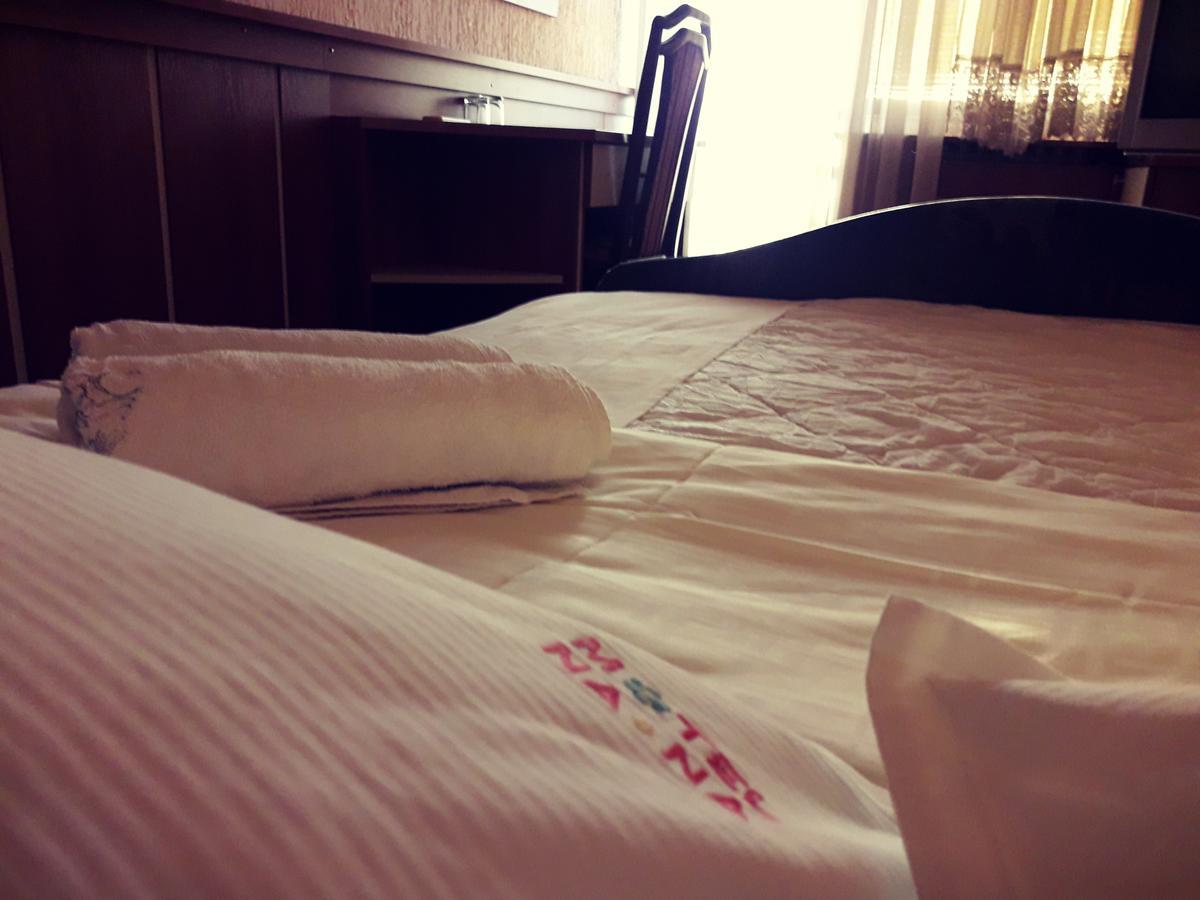 Motel Nana Баня-Лука Экстерьер фото
