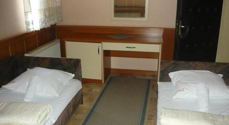 Motel Nana Баня-Лука Экстерьер фото